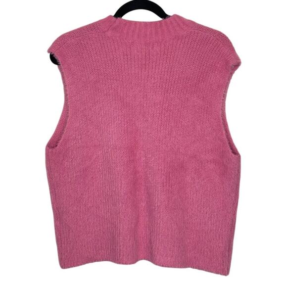 Old Navy Pink Sleeveless Crewneck Sweater Winter Soft Casual Barbie XL - Picture 2 of 6